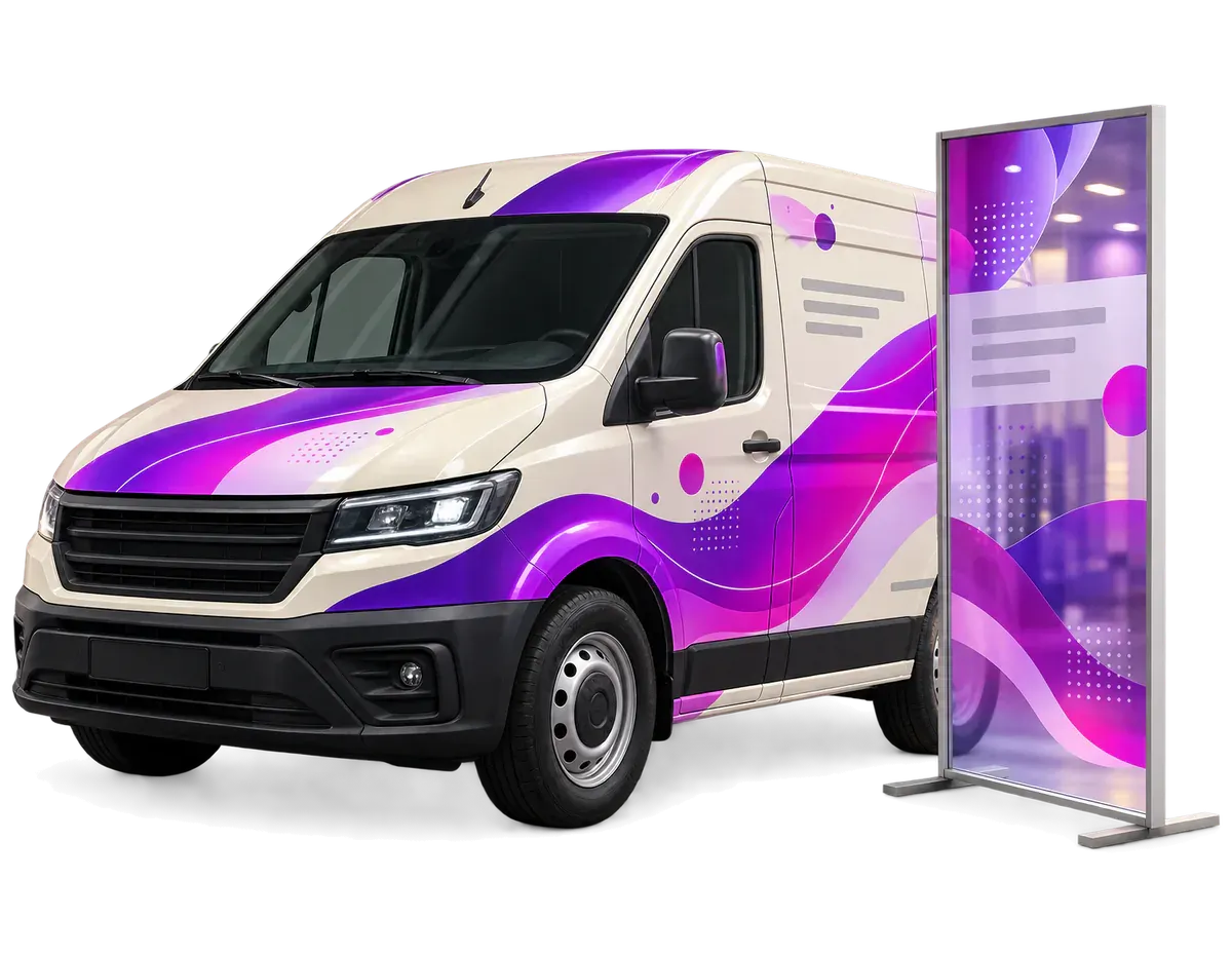 Fourgon habillé d’un marquage publicitaire violet à côté d’un pan de vitrine adhésivé