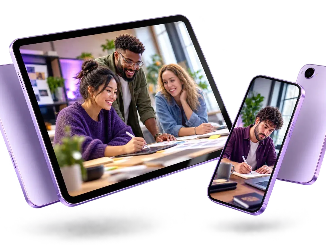 Tablette et téléphone montrant des collaborateurs au travail